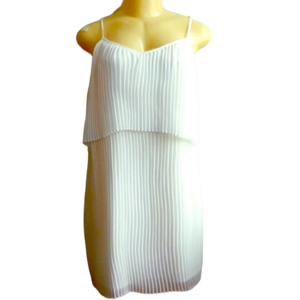 BCBGeneration White Chiffon 2 Layer Tier Pleats Popover Dress Adjustable Straps